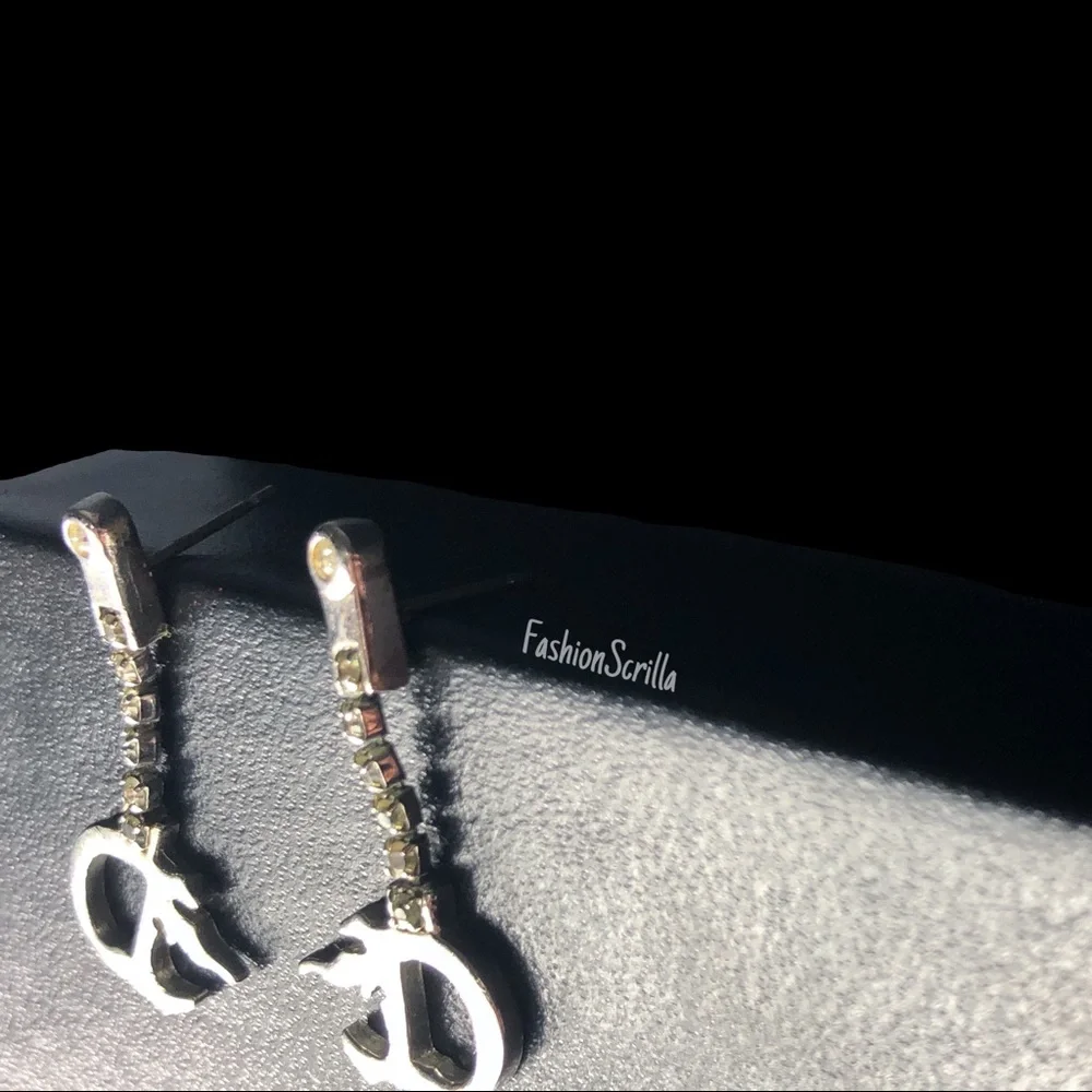 Dior John Galliano Vintage Silver Diamanté Crystal Fire ‘D’ Drop Chain Earrings - Picture 2 of 6